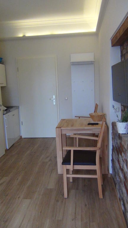 Apartmentpension Am Stadtschloss Потсдам Екстер'єр фото